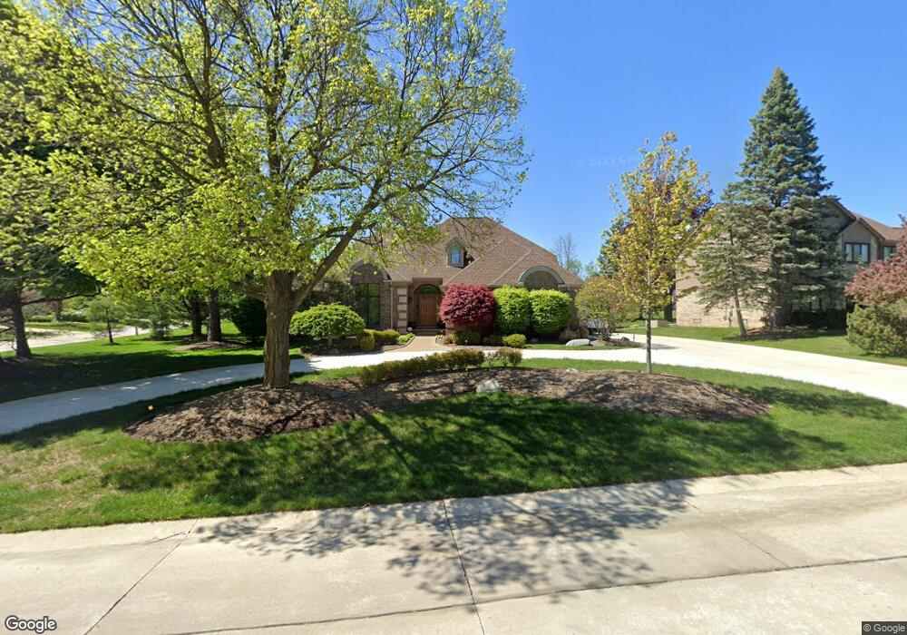 2696 Bloomfield Crossing, Bloomfield Hills, MI 48304 - photo 1