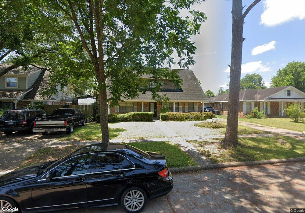 11606 Kirkhollow Dr, Houston, TX 77089 - photo 1