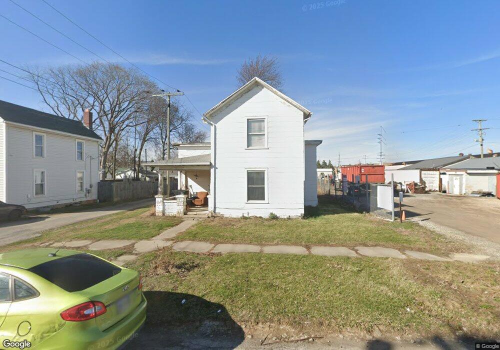 242 E Pine Ave, Findlay, OH 45840 - photo 1