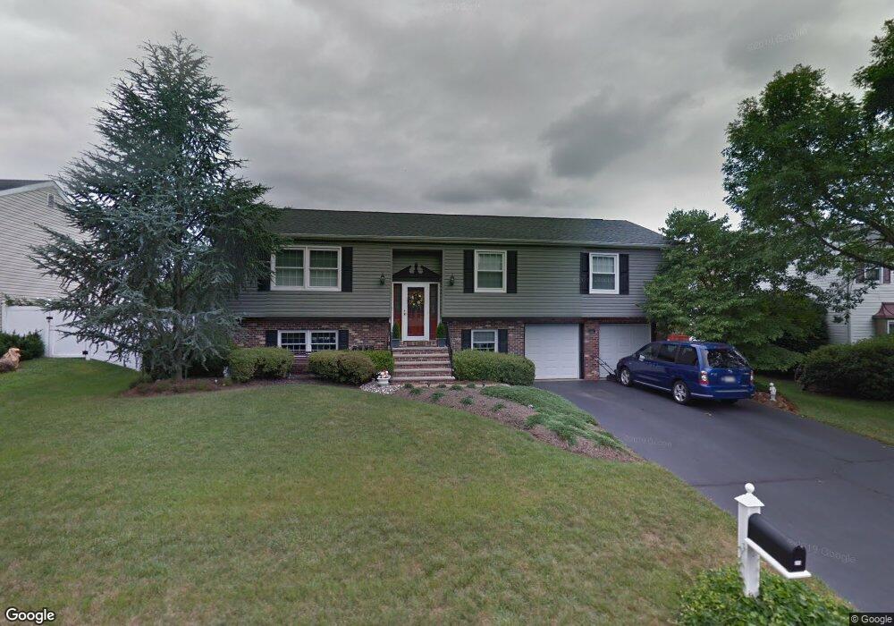 285 Wheatsheaf Ln, Langhorne, PA 19047 - photo 1