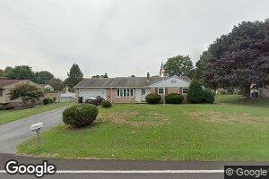 17 Colonial Dr, Jonestown, PA 17038