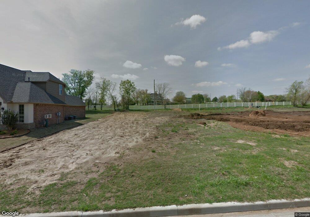 11006 S Sycamore St, Jenks, OK 74037 - photo 1