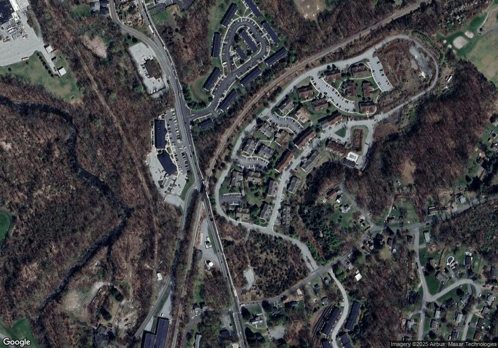 42 Falcon Ridge Way N unit 2, Hamburg, NJ 07419 - photo 1