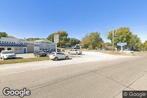 311 W Division St, Alton, IA 51003
