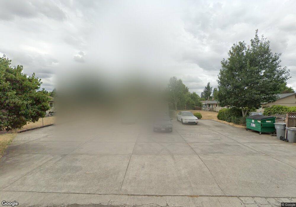 1447 N Maple St, Canby, OR 97013 - photo 1