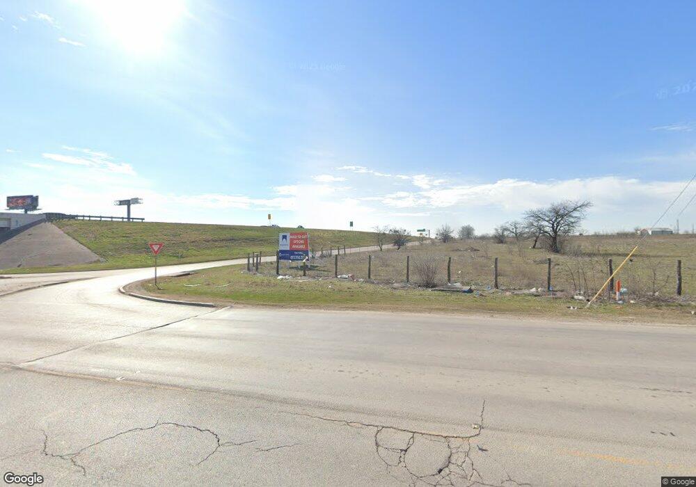 8717 Silver Creek Rd, Fort Worth, TX 76108 - photo 1