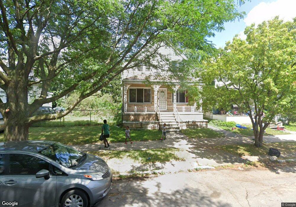 12032 Saint Aubin St, HamtraMcK, MI 48212 - photo 1