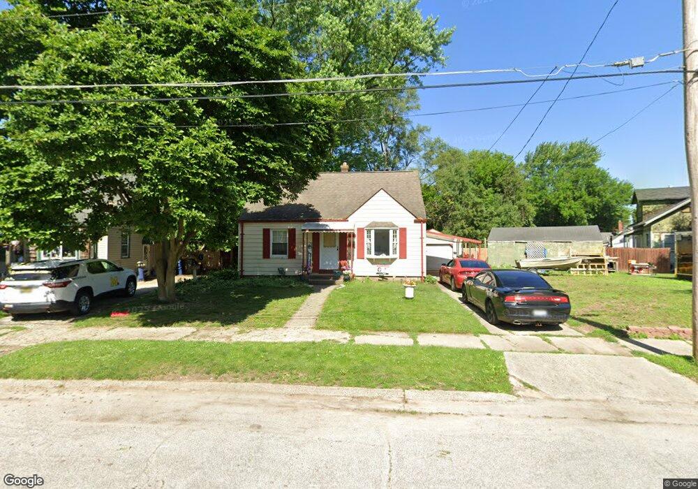 365 Browning Ave, Flint, MI 48507 - photo 1