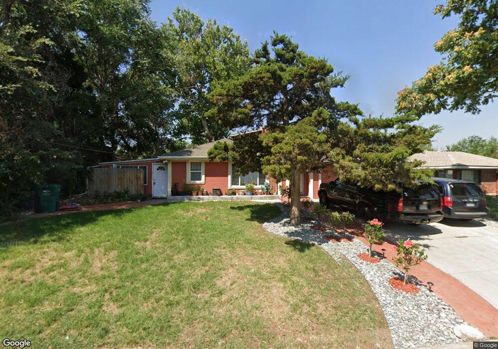 1331 Del Mar Pkwy, Aurora, CO 80010 - photo 1