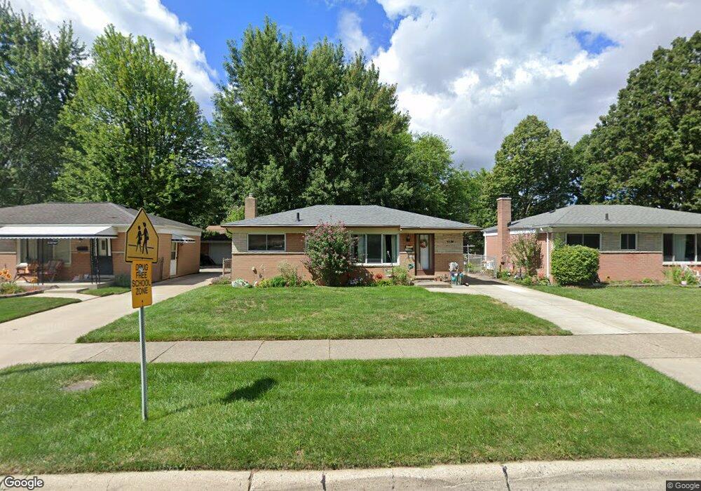 30811 Mayflower St, Roseville, MI 48066 - photo 1