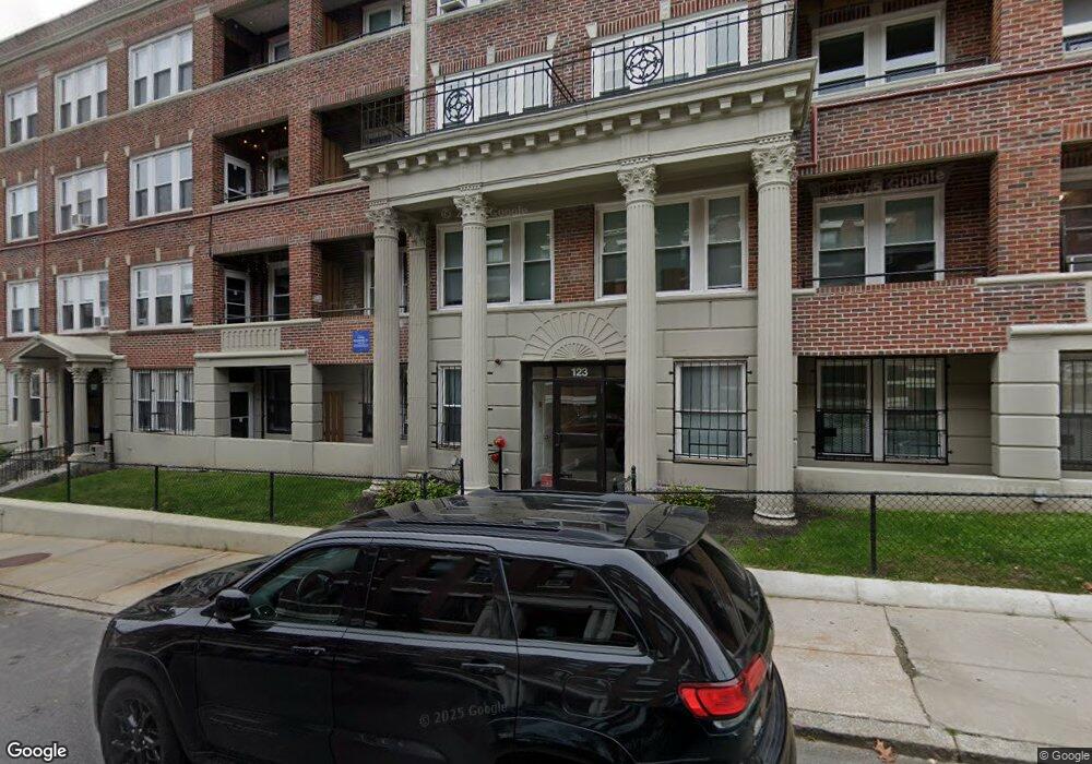 123 Sutherland Rd unit M, Brighton, MA 02135 - photo 1