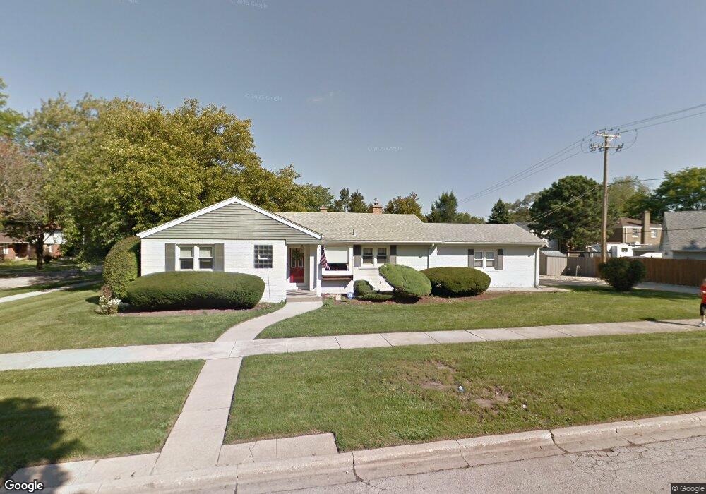 9920 Chaucer St, Westchester, IL 60154 - photo 1