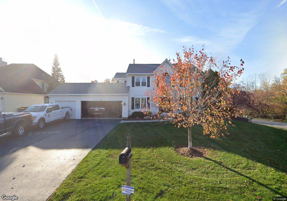 1091 Creekview Ln, Lake In the Hills, IL 60156 - photo 1