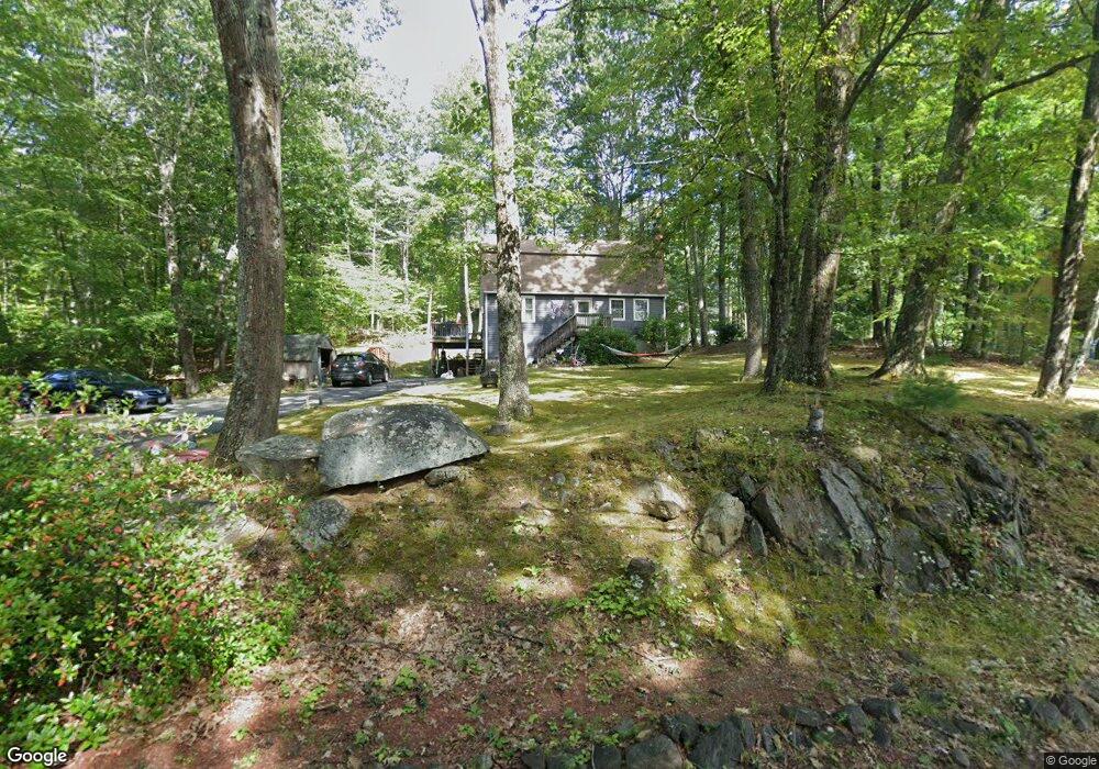 58 Lamson Dr, MerriMacK, NH 03054 - photo 1