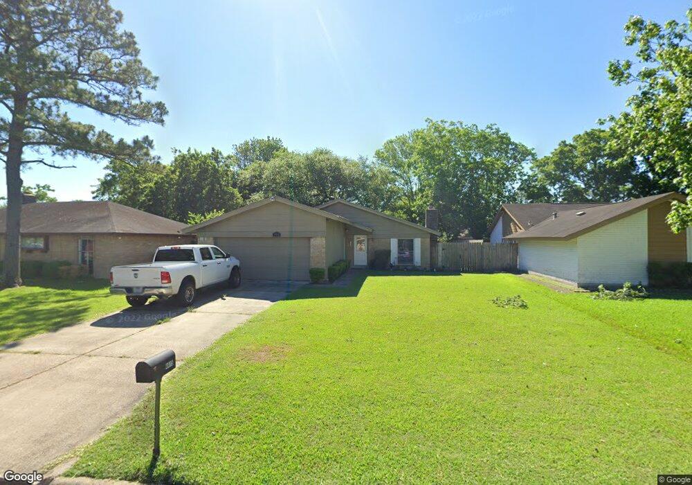 4415 Saffron Ln, Friendswood, TX 77546 - photo 1