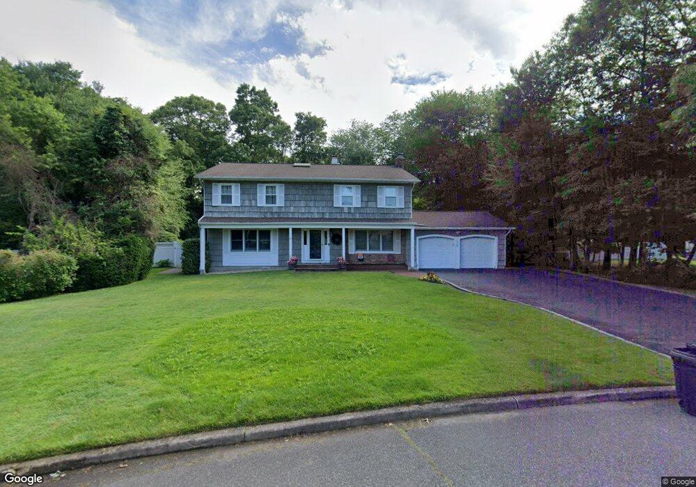 35 Enfield Ln, Hauppauge, NY 11788 - photo 1