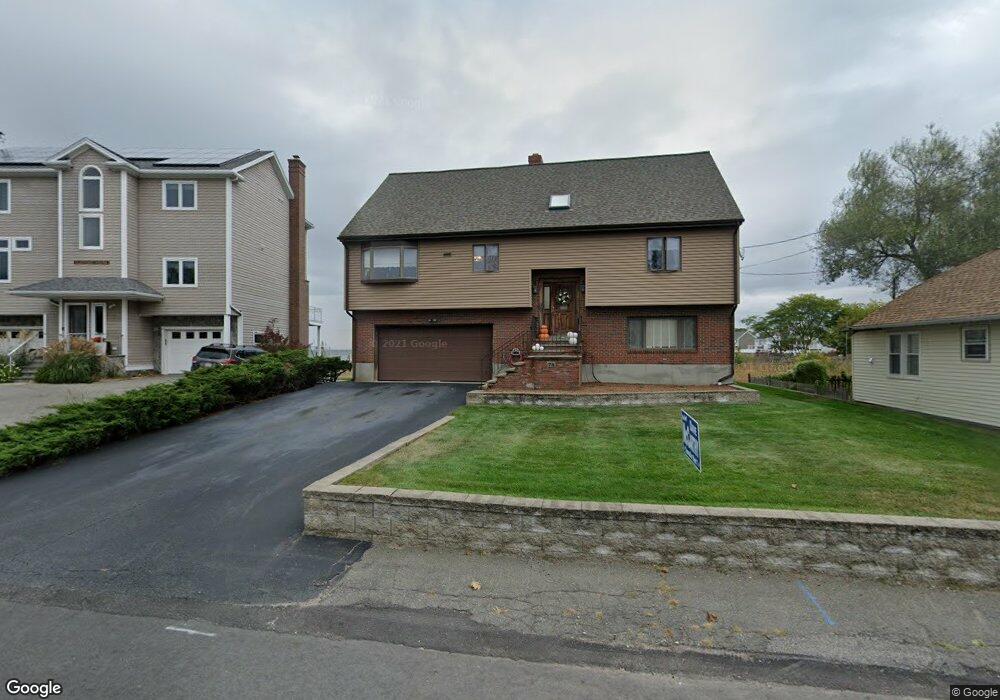 74 Post Island Rd, Quincy, MA 02169 - photo 1