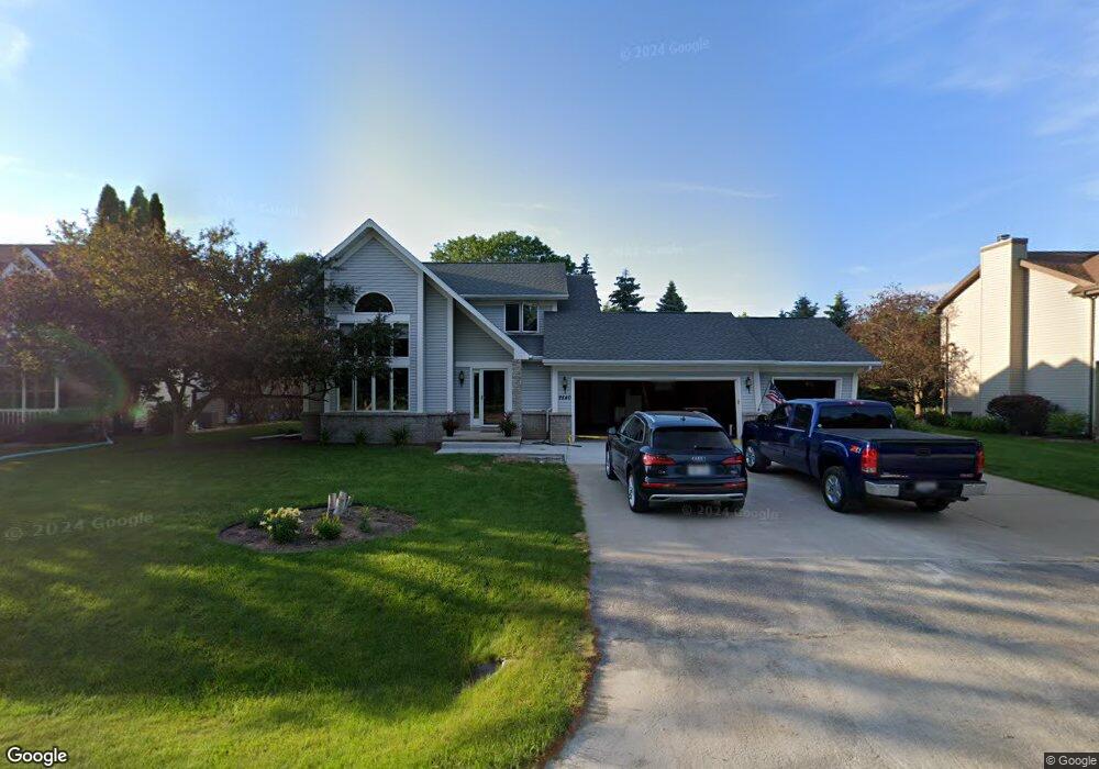 2840 W 1st Ave, Appleton, WI 54914 - photo 1