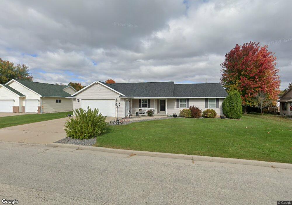 3130 W 1st Ave, Appleton, WI 54914 - photo 1