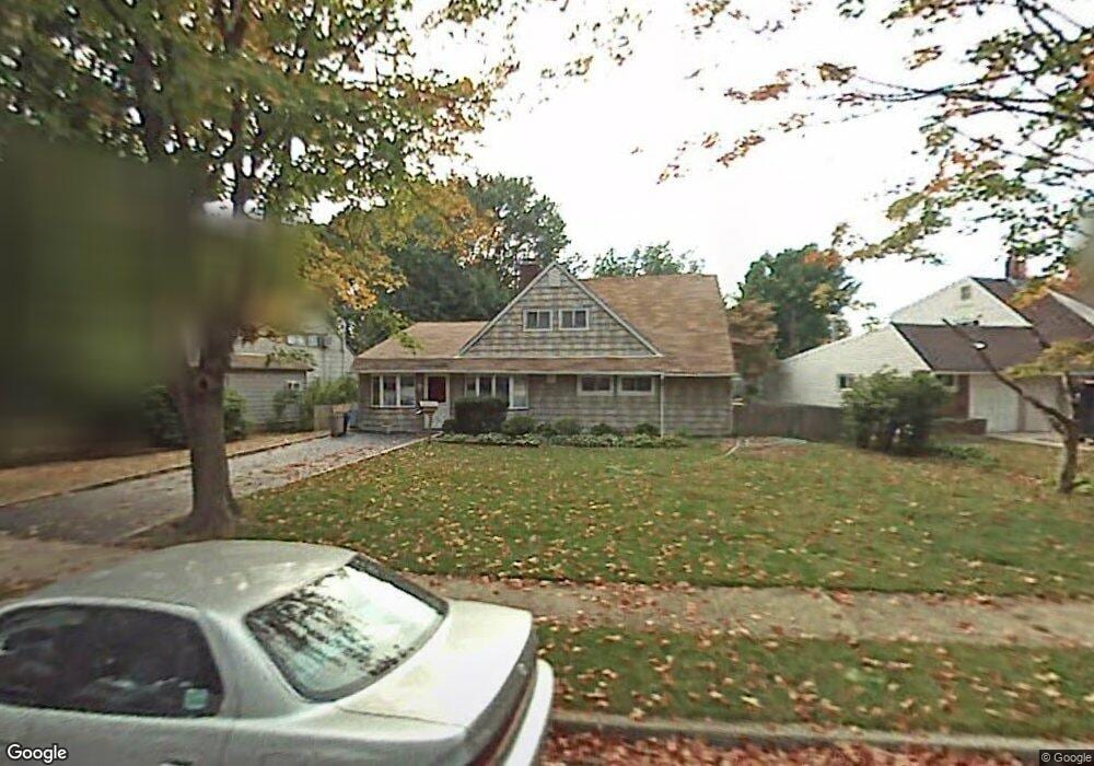 12 Return Ln, Levittown, NY 11756 - photo 1