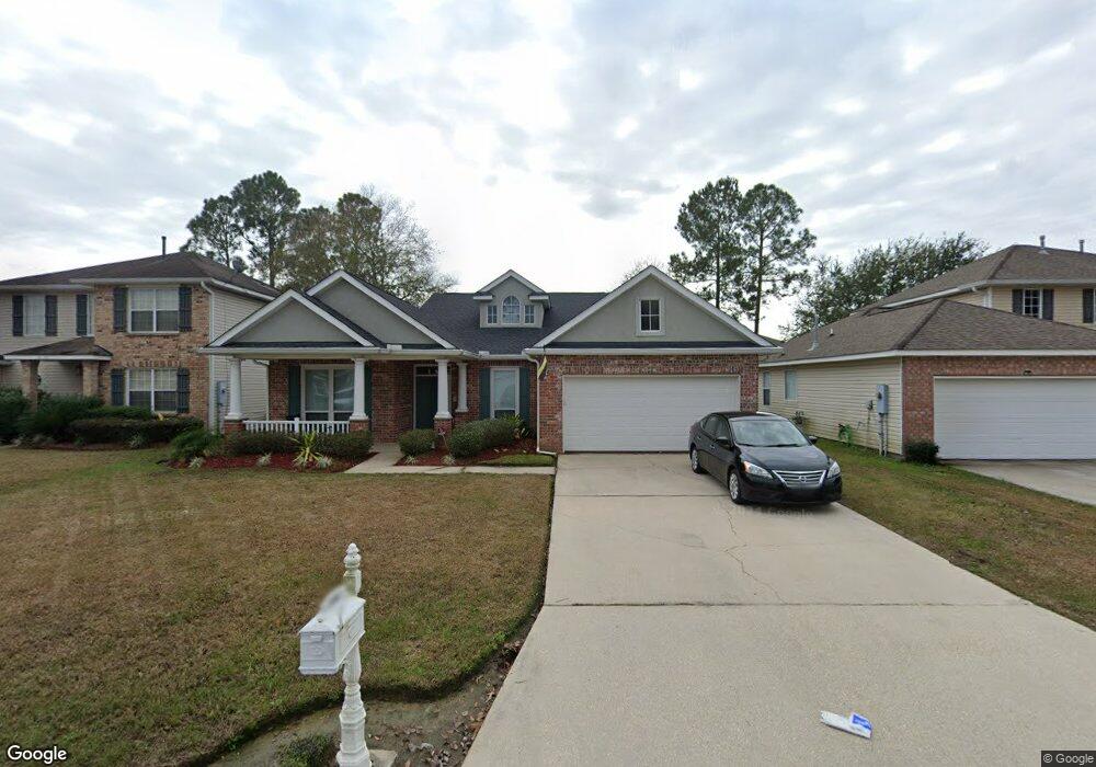 2136 Wellington Ln, Slidell, LA 70461 - photo 1