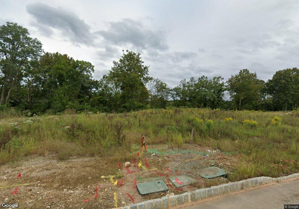 6072 Creekside Dr, Flourtown, PA 19031 - photo 1