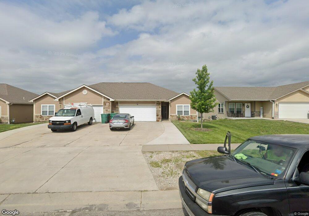 4109 SW Shenandoah Rd, Topeka, KS 66610 - photo 1