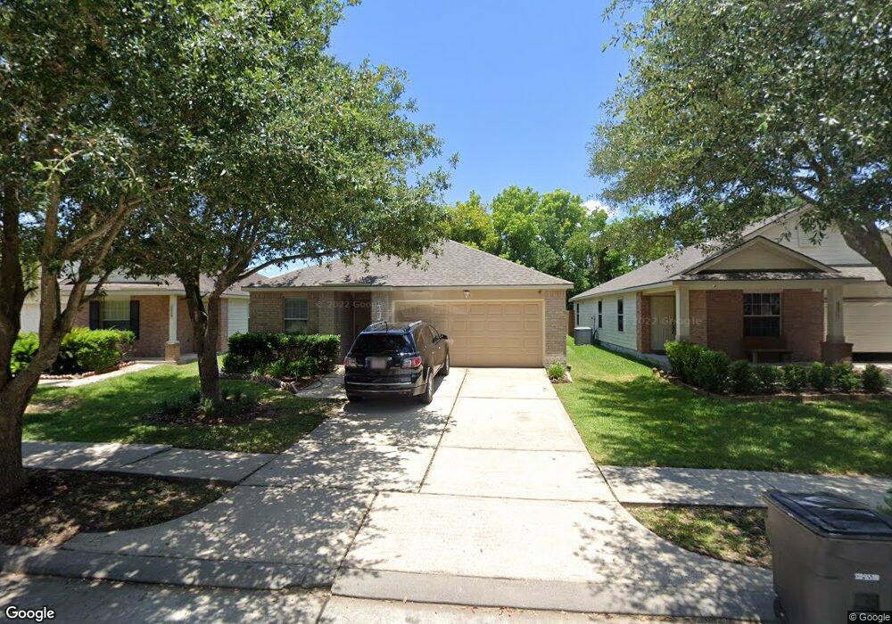 8807 Danbury Hollow Ln, Houston, TX 77075 - photo 1