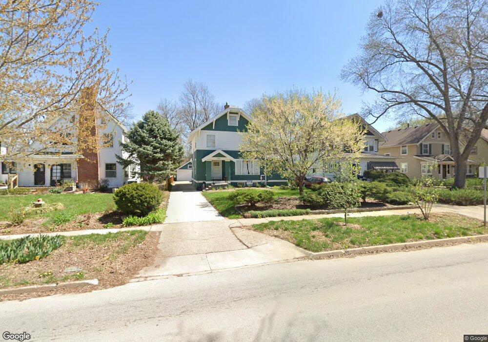 1321 42nd St, Des Moines, IA 50311 - photo 1