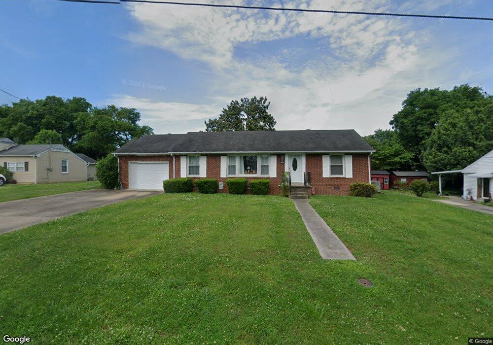 1106 Lindell Blvd, Shelbyville, TN 37160 - photo 1