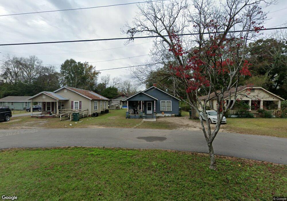 442 Riverside Dr, Eufaula, AL 36027 - photo 1