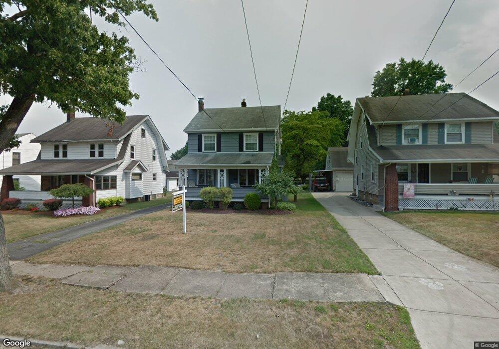 132 Como St, Struthers, OH 44471 - photo 1