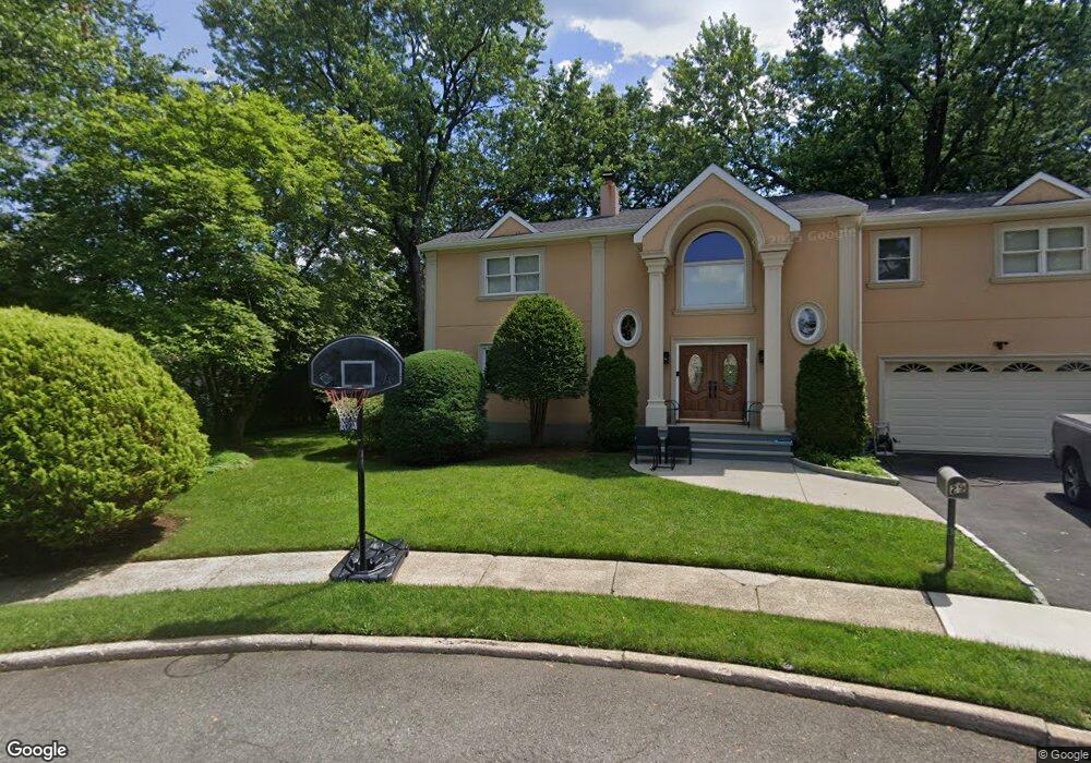 29 Cherry Ct, Cresskill, NJ 07626 - photo 1