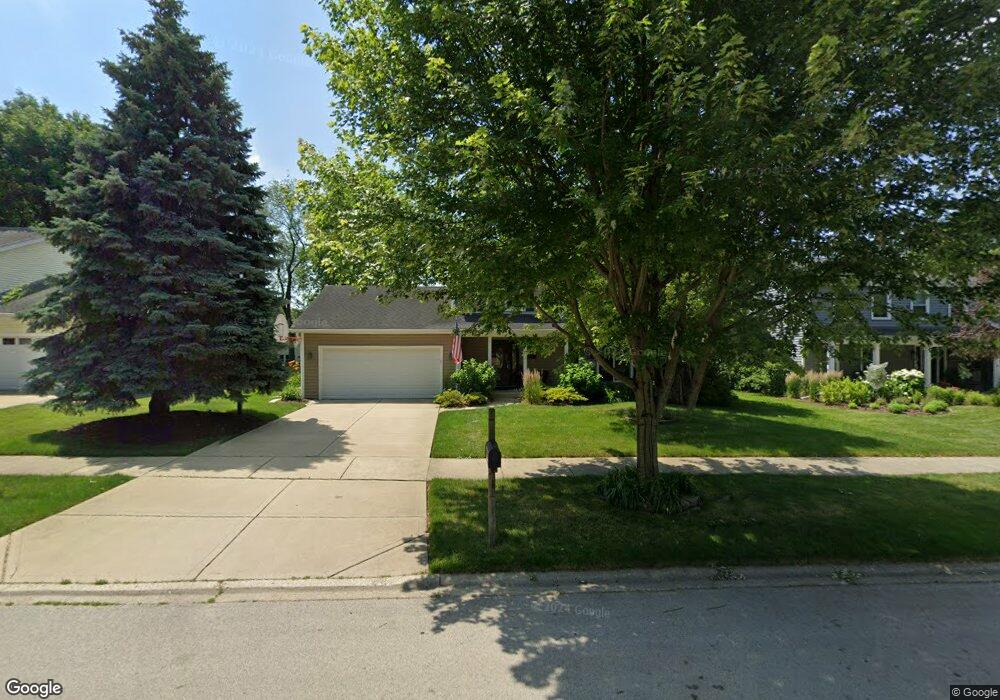 908 Muirhead Ave, Naperville, IL 60565 - photo 1