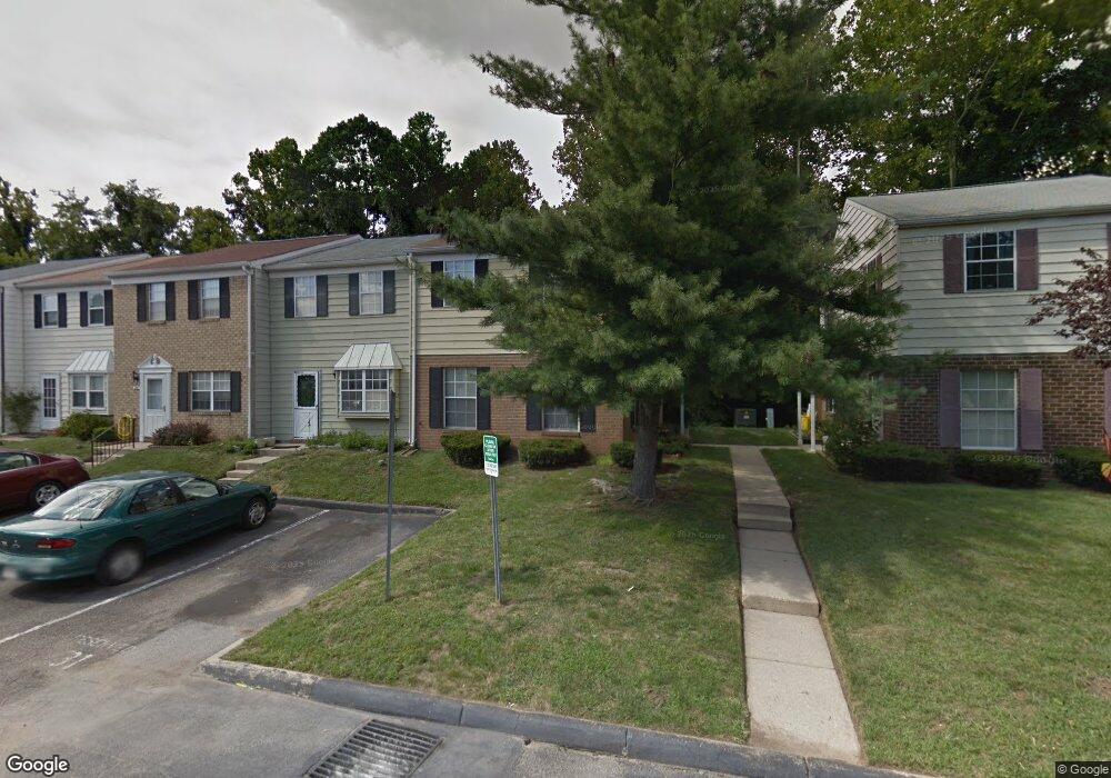 236 Candle Light Ln, Glen Burnie, MD 21061 - photo 1