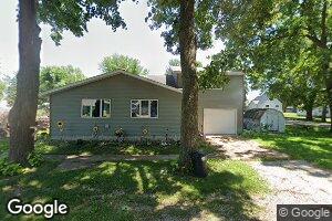 208 2nd St S, Swea City, IA 50590