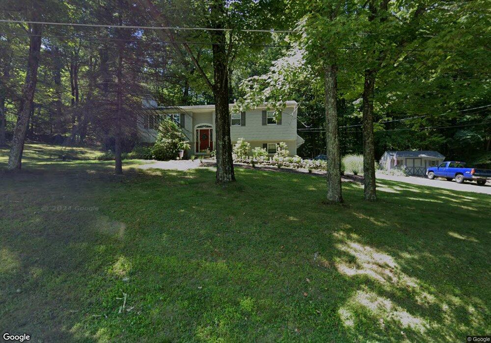 411 Buckhorn Dr, Belvidere, NJ 07823 - photo 1