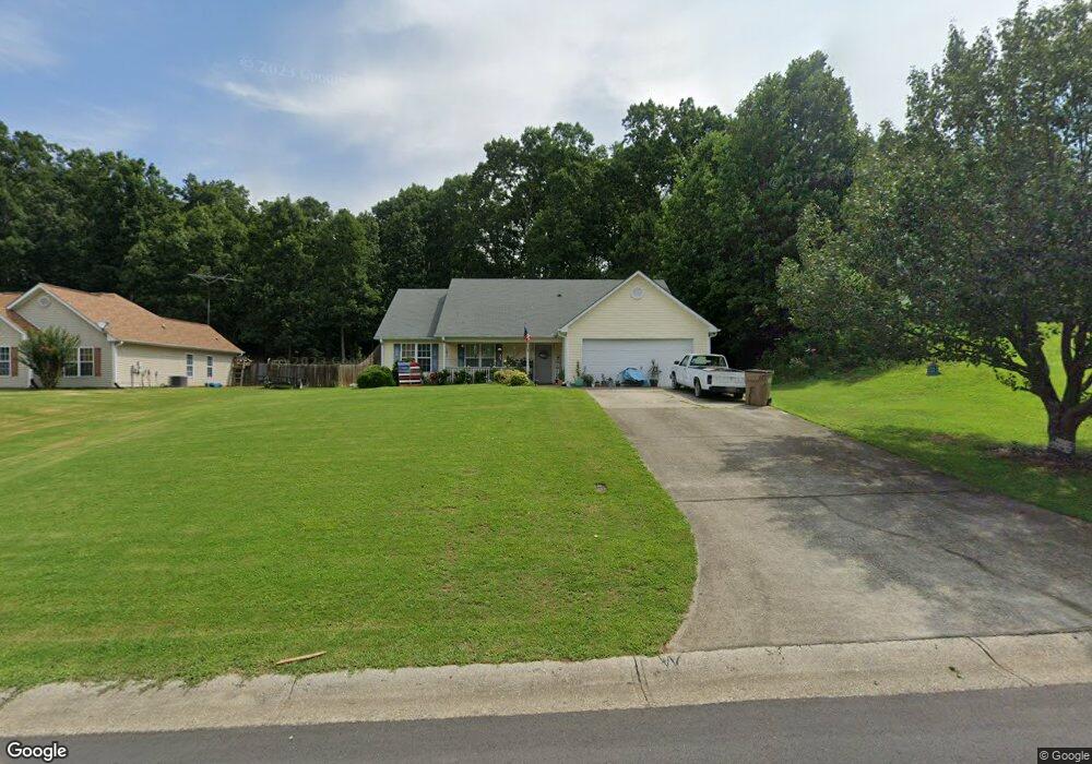 417 Arrowhatchee Dr unit 1, Winder, GA 30680 - photo 1