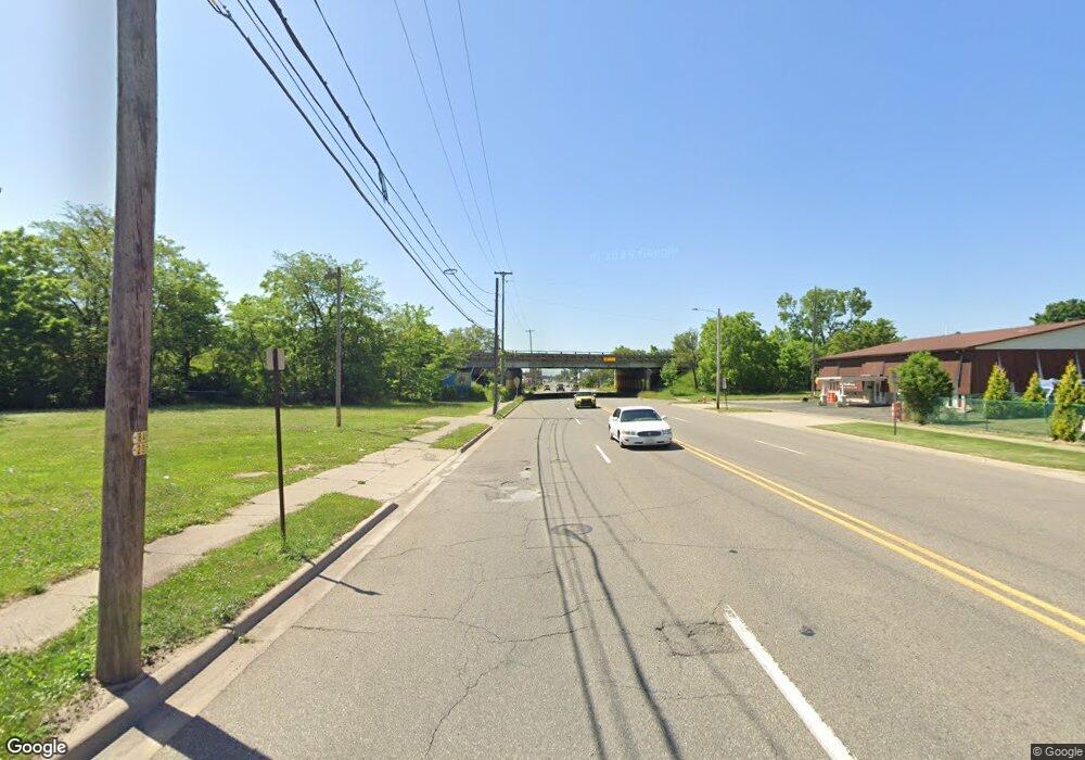 3001 S Saginaw St, Flint, MI 48503 - photo 1