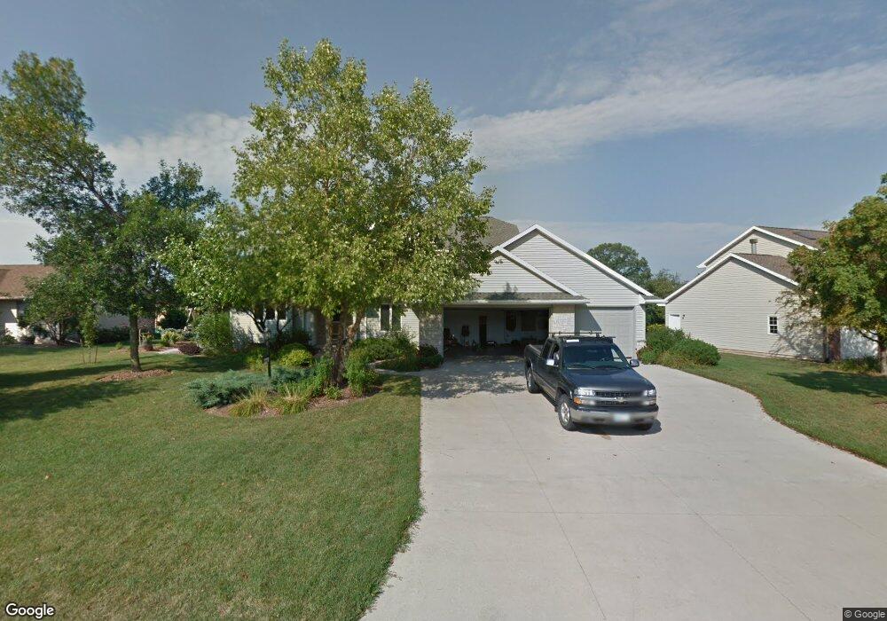 N9453 Rosebud Ln, Appleton, WI 54915 - photo 1