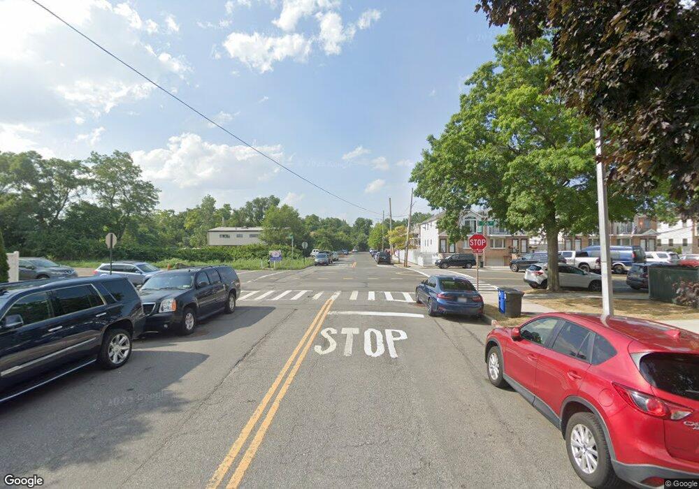 15602 77th St, Howard Beach, NY 11414 - photo 1