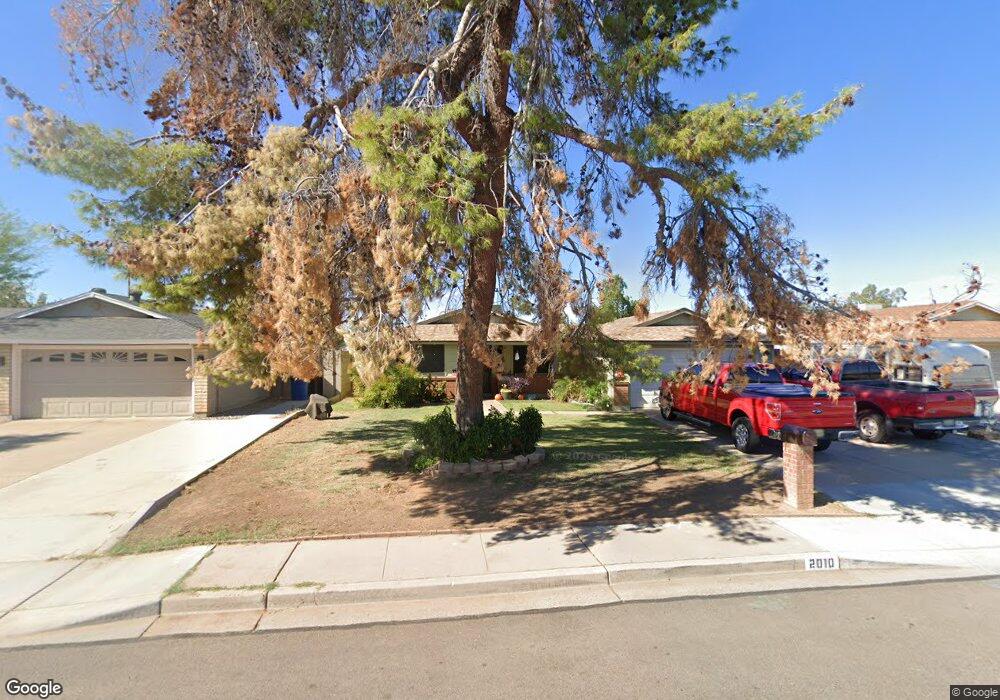 2010 N Arrowhead Dr, Chandler, AZ 85224 - photo 1