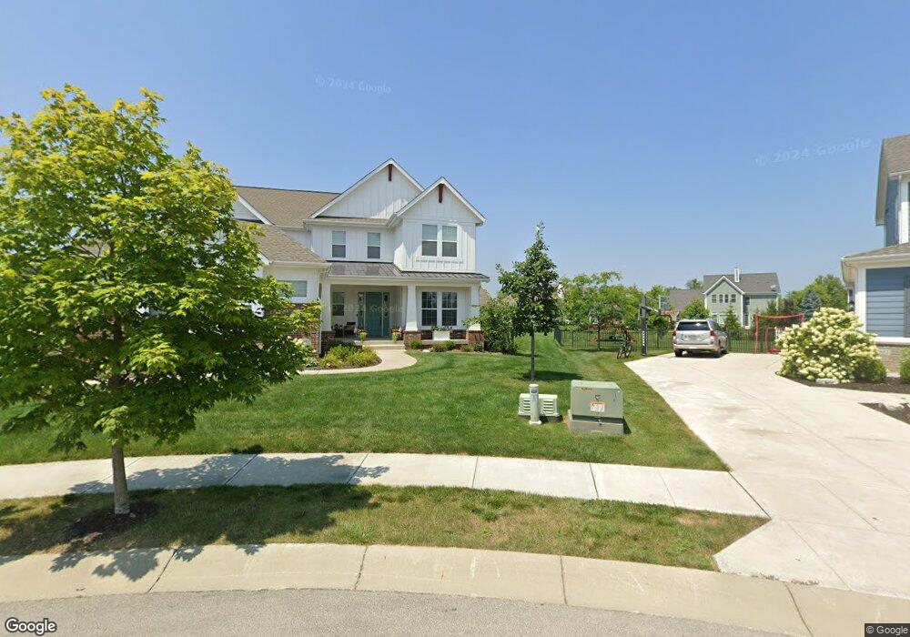 10668 Helios Cir, Fishers, IN 46038 - photo 1