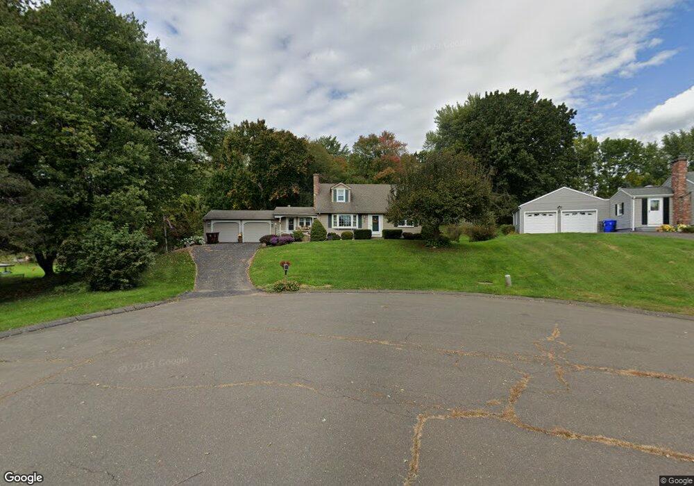 8 Flicker Ln, Enfield, CT 06082 - photo 1