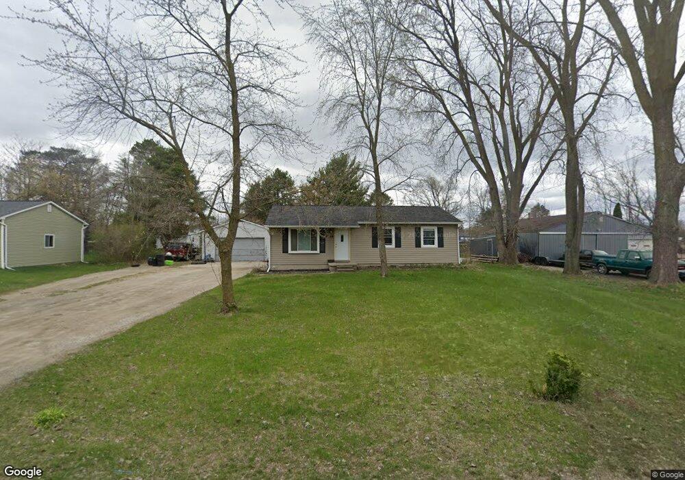 2326 Mccomb Dr, Clio, MI 48420 - photo 1