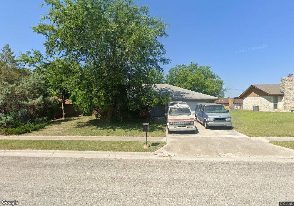 110 E Blancas Dr, Copperas Cove, TX 76522 - photo 1