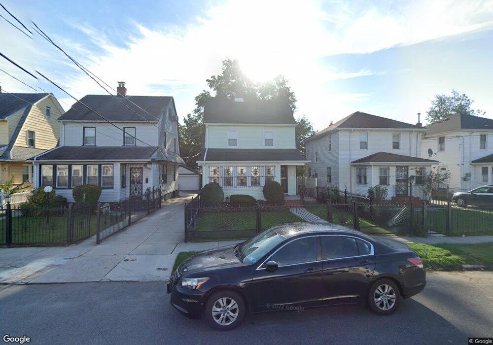 9439 199th St, Hollis, NY 11423 - photo 1