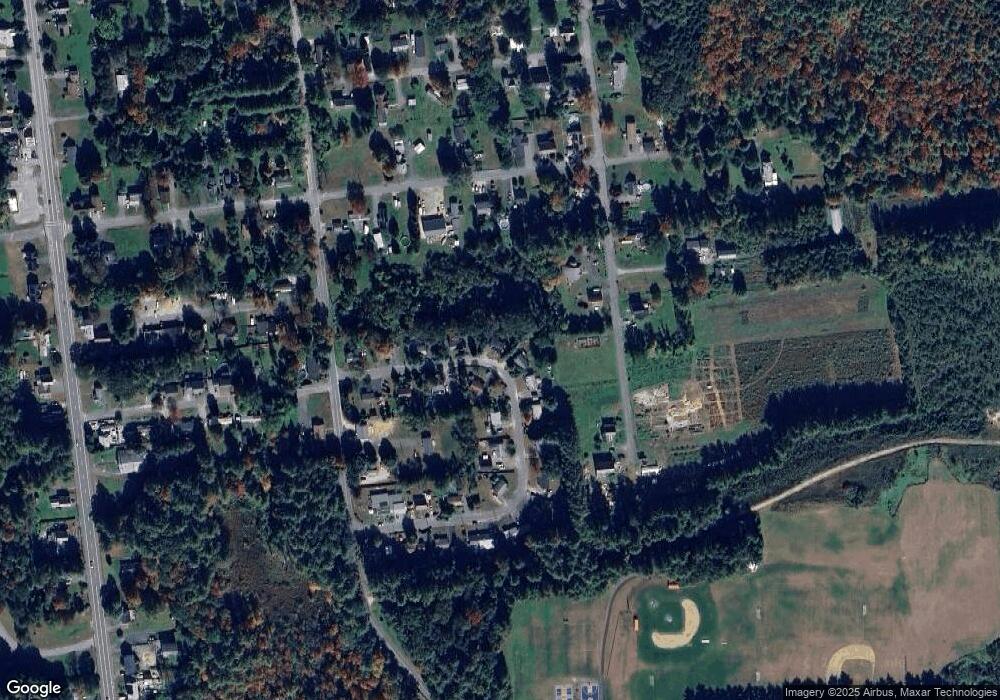 35 Sandrah Dr, Orange, MA 01364 - photo 1