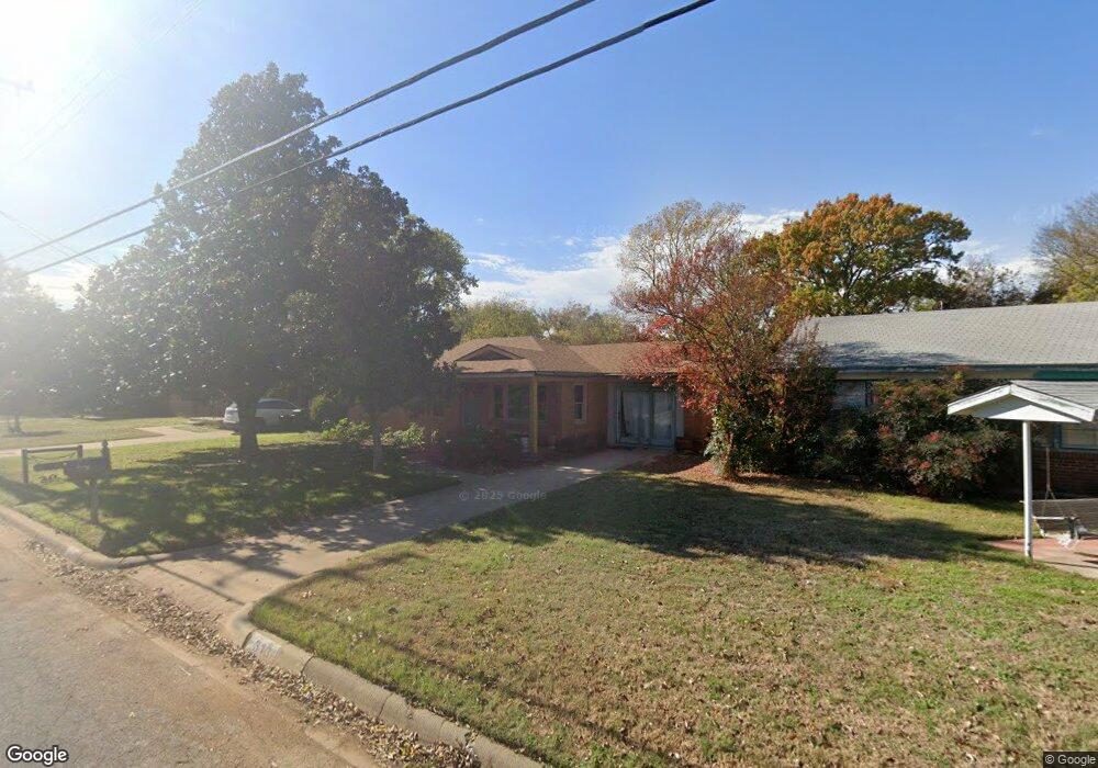 313 Harmon Rd, Hurst, TX 76053 - photo 1