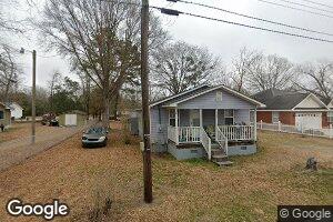 111 Mccutcheon St, Mayesville, SC 29104
